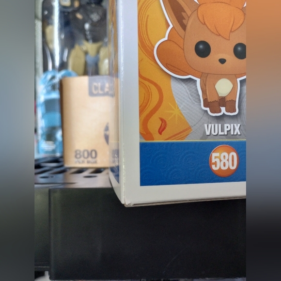 Flocked Vulpix Funko POP! Pokemon Fall Convention Exclusive - Picture 4 of 8